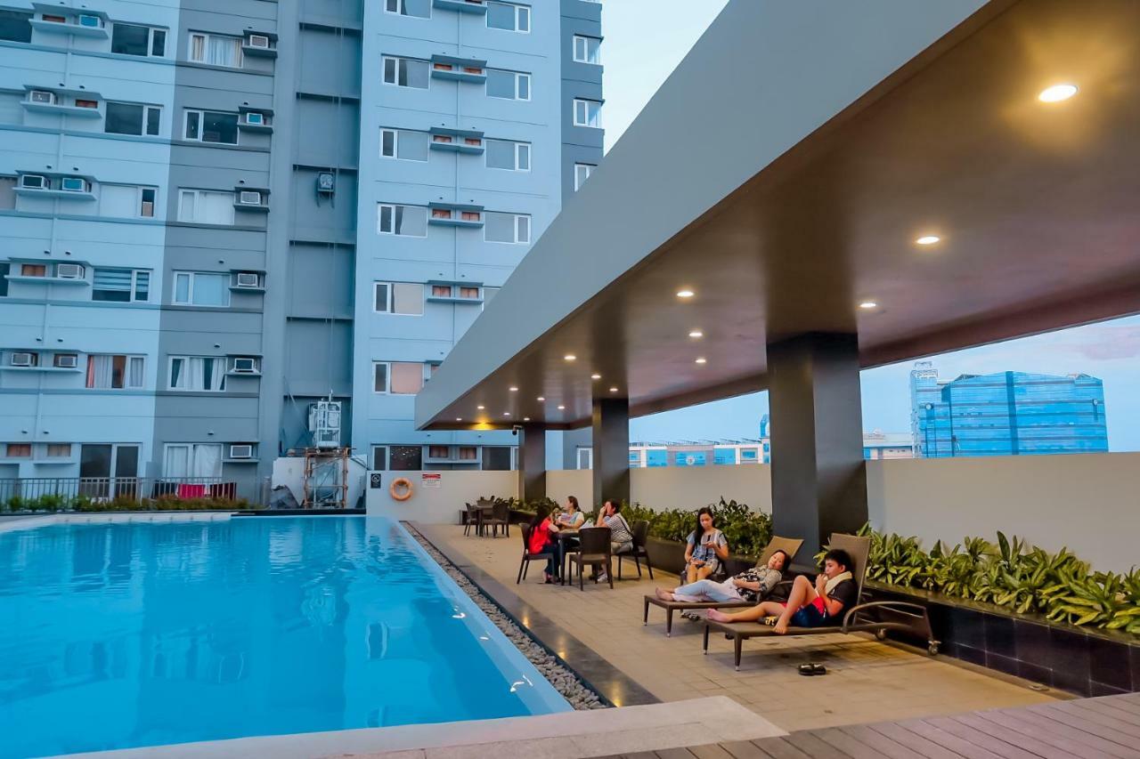 Apartamento Avida Towers Davao Exterior foto